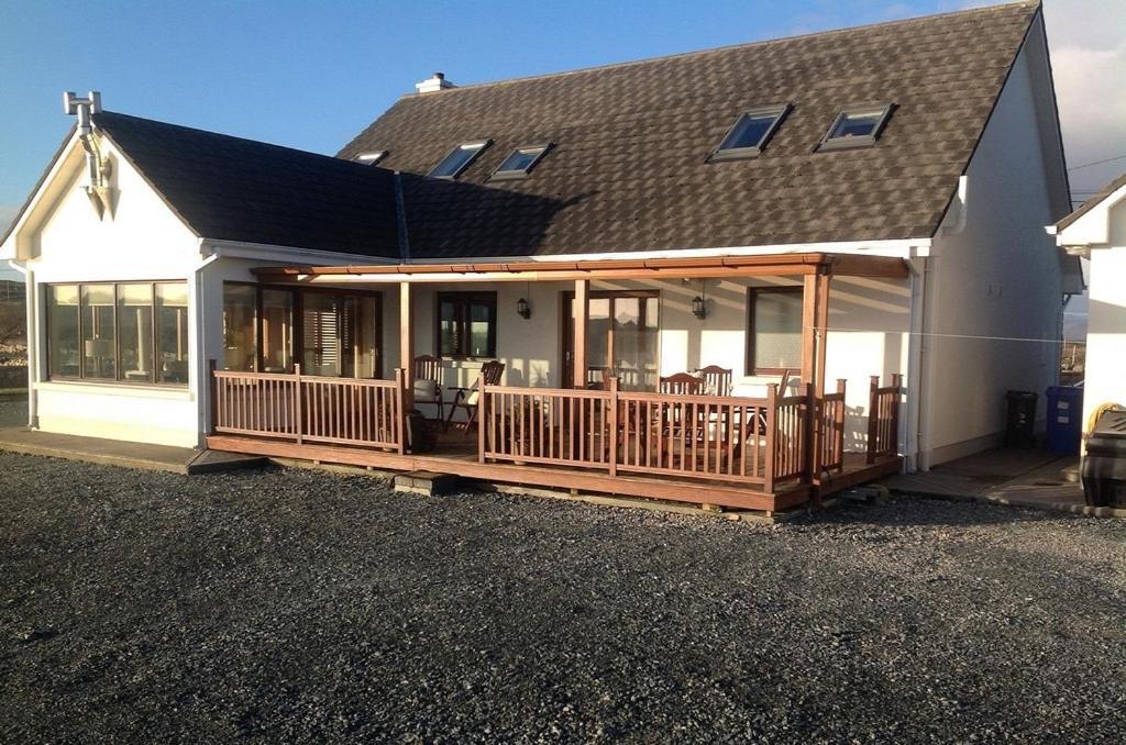 4 Bedroom Holiday Home Overlooking The Sea In Connemara Rossaveel Esterno foto